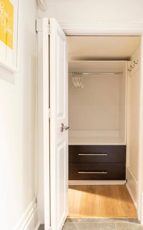 Modern Design Studio Toronto Esterno foto